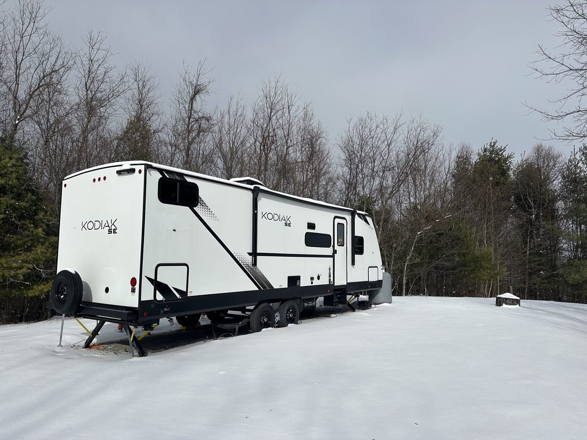 2024 Kodiak SE in the snow at Goodwins Peak